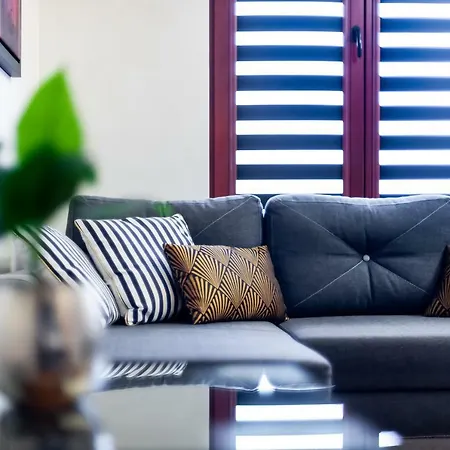 Апартаменты Clicktheflat Luxury In